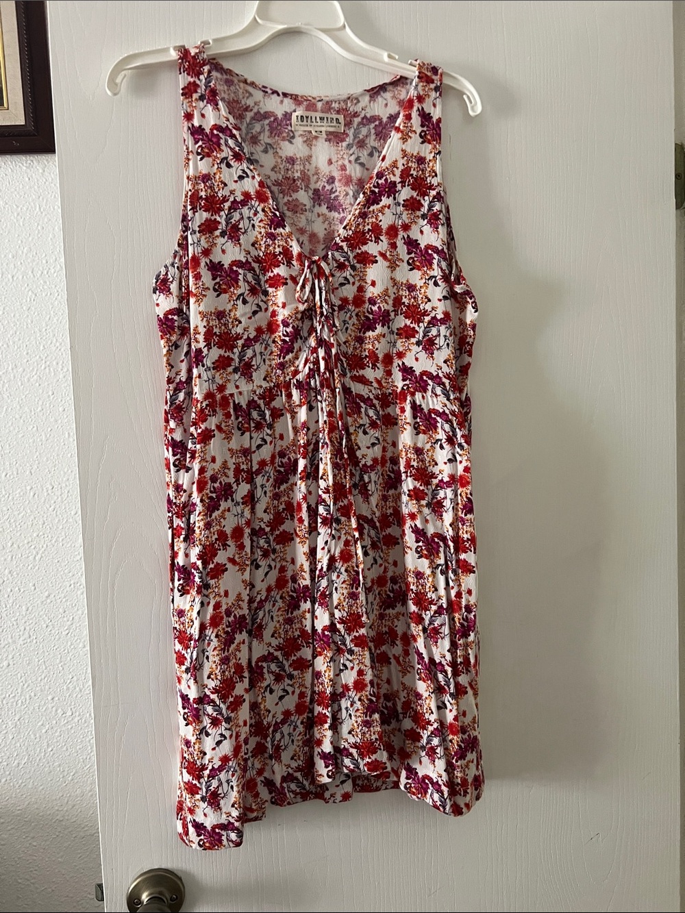 Lovelee Floral Tie-Front Sleeveless Dress - White with Red & Purple Flowers